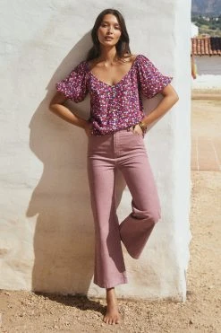 W22A Drew Cropped Flares In Pink Corduroy