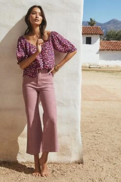 W22A Drew Cropped Flares In Pink Corduroy