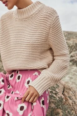 W22A Noa Jumper In Oatmeal Tops