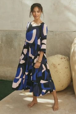 W22A Dresses Winter Olivia Midi Dress In Agave