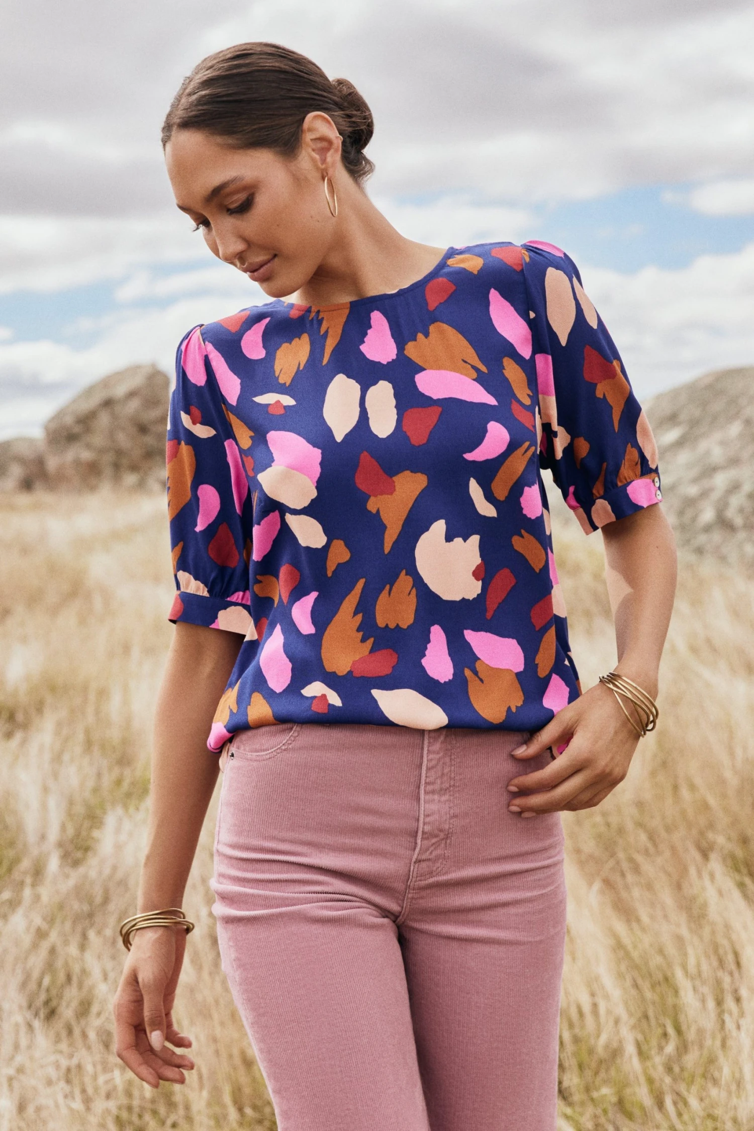 w22dxe3v2x-mister-zimi-w22d-martina-top-in-mojave-2.jpg W22D Martina Top In Mojave New