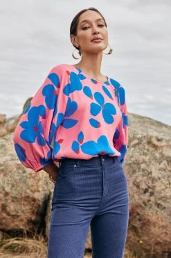 W22D Vivienne Top In Sapphire Rose New